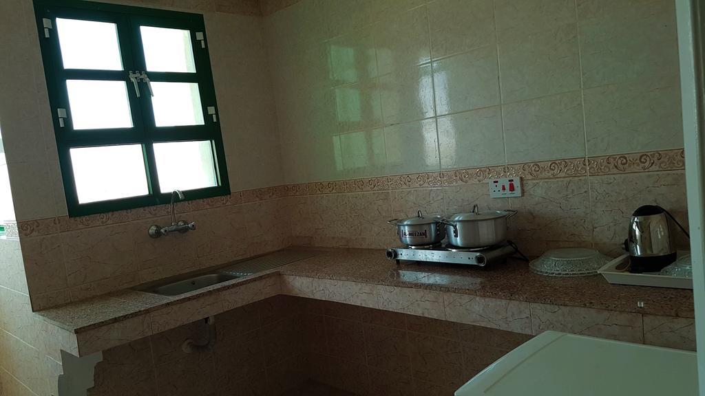 Al Majd Hotel ‘Ibrī Zewnętrze zdjęcie